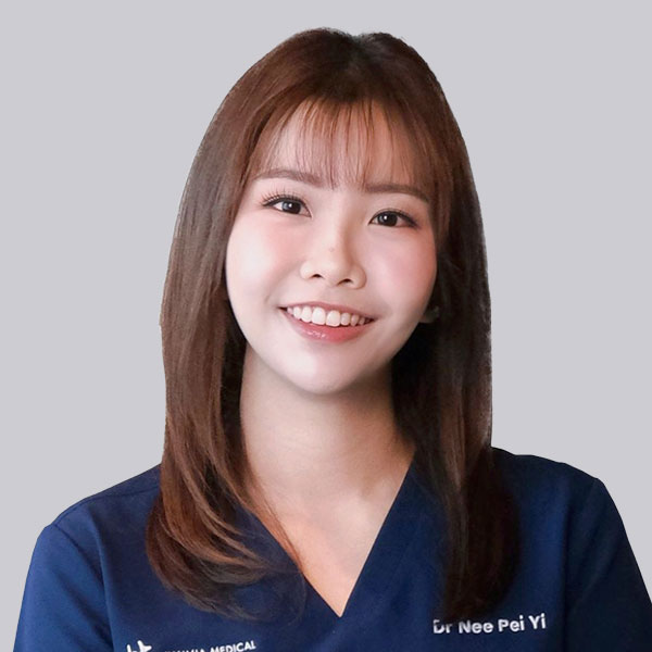 Dr Nee as aesthetic clinic doctor for Illumia Medical in Singapore